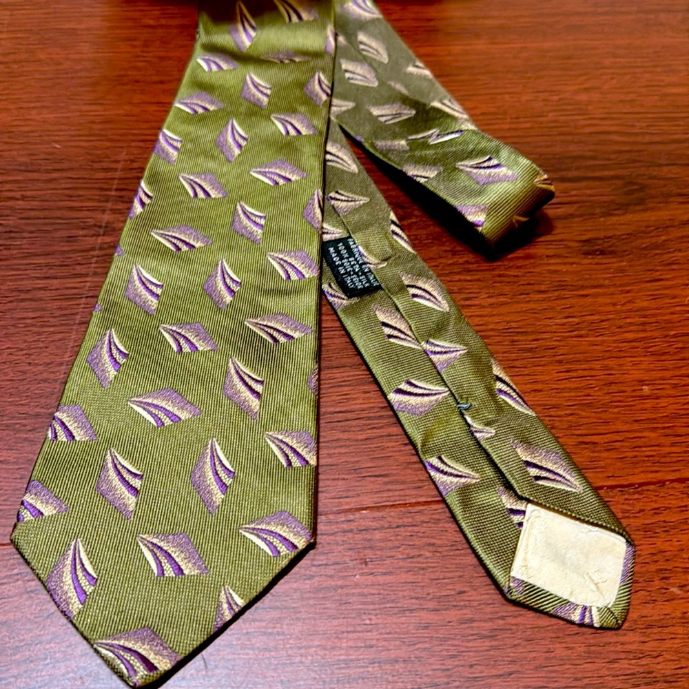 Chanel Mens Tie (Authentic)